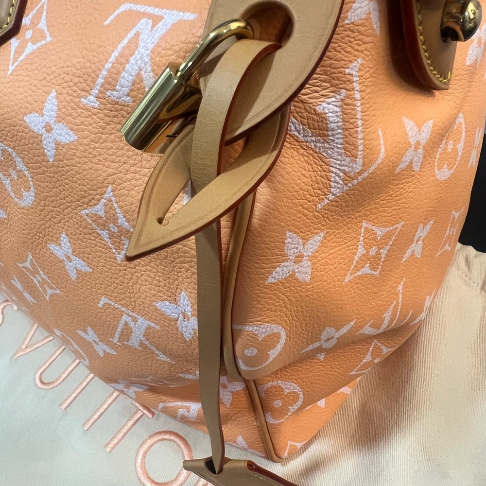 Louis Vuitton Summer Peach limited edition Monogram P9 Pharrell 40 ❌❌SOLD❌❌ - Picture 3 of 17